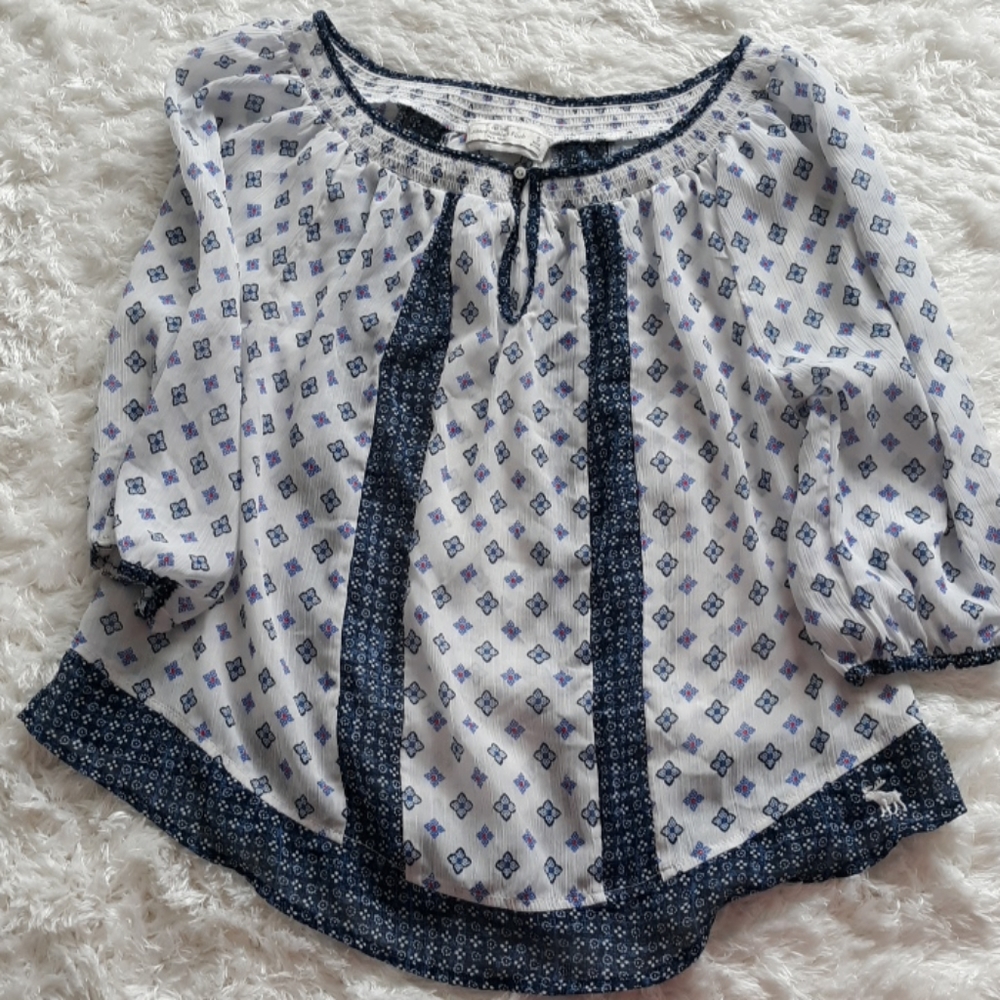 Sheer A&F peasant top